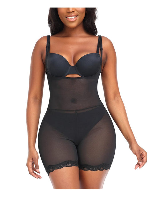 Body Gainant En Dentelle Avec Coussinets De Hanches Amovibles Noir / S - CurvyPower
