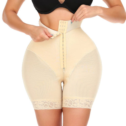 CurvyPower | Be You ! Beige / S Short Gainant Ventre Plat En Dentelle Entrejambe Ouvert Multi-Crochets